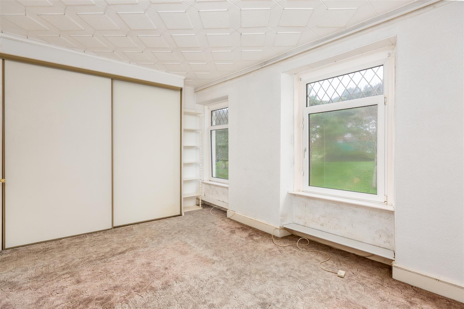 Longford Crescent, St. Thomas, Swansea, SA1 8HS